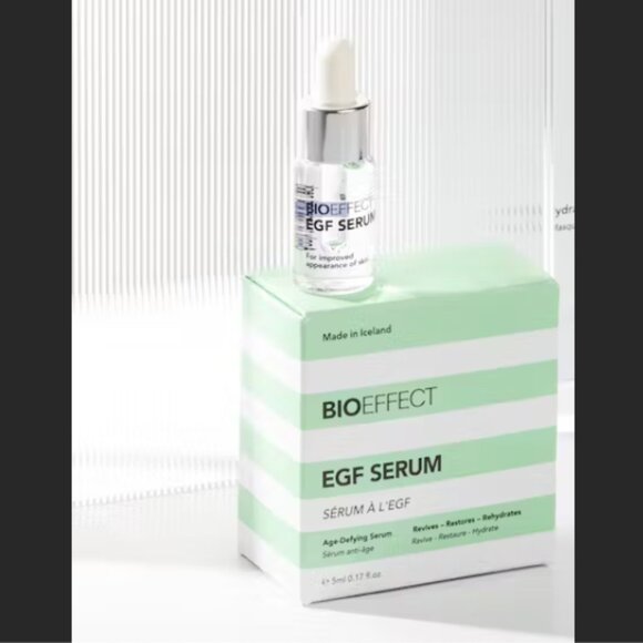 ❣️2/$36 NIB BIOEFFECT EGF Serum Age-Defying Deluxe Travel Size 5mL $58 value - Picture 2 of 2